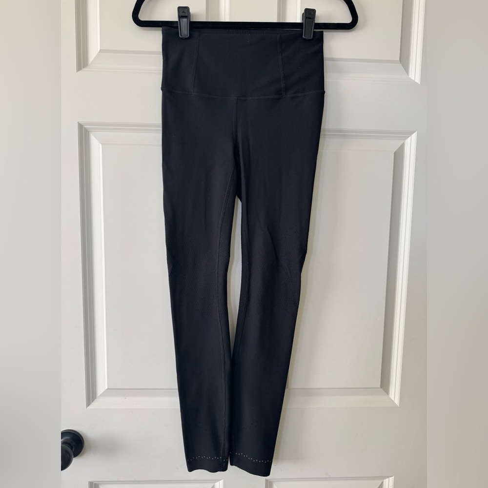 Lululemon Zoned in Tight Black